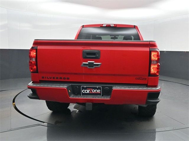 2018 Chevrolet Silverado 1500 2WD Crew Cab 143.5" Custom - 22956382 - 26