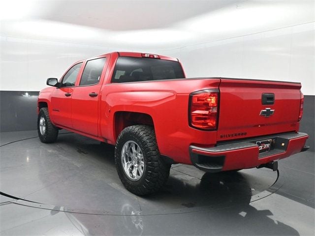 2018 Chevrolet Silverado 1500 2WD Crew Cab 143.5" Custom - 22956382 - 2