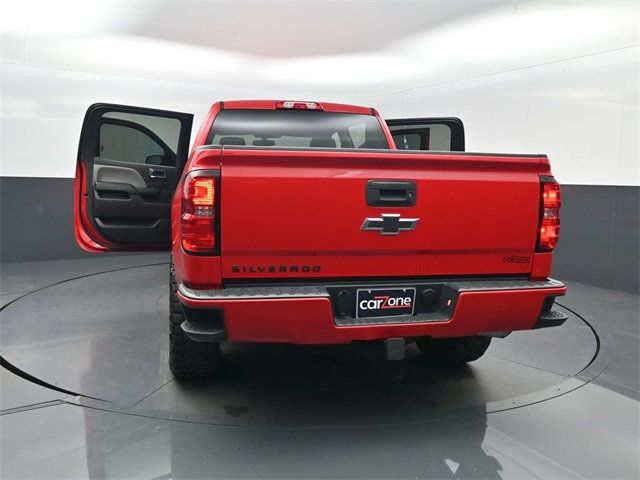 2018 Chevrolet Silverado 1500 2WD Crew Cab 143.5" Custom - 22956382 - 33