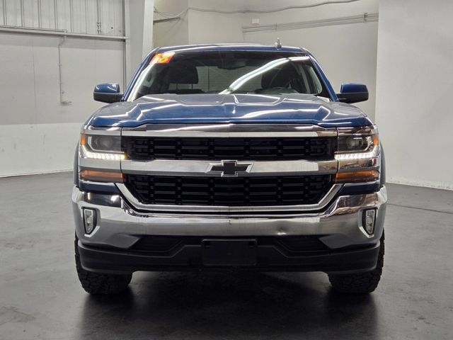 2018 Chevrolet Silverado 1500 2WD Crew Cab 143.5" LT w/1LT - 22977700 - 3