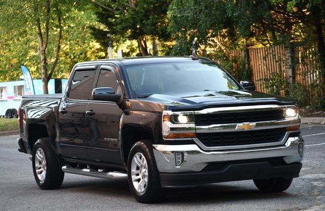 2018 Chevrolet Silverado 1500 2WD Crew Cab 143.5" LT w/1LT - 22563883 - 3