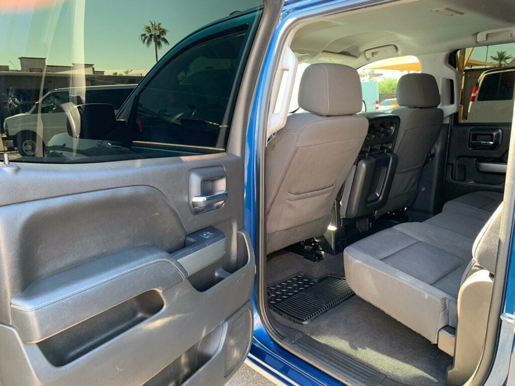 2018 Chevrolet Silverado 1500 2WD Crew Cab 153.0" LTZ w/1LZ - 22934922 - 37