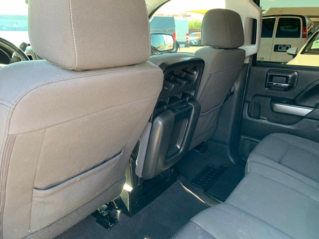 2018 Chevrolet Silverado 1500 2WD Crew Cab 153.0" LTZ w/1LZ - 22934922 - 40