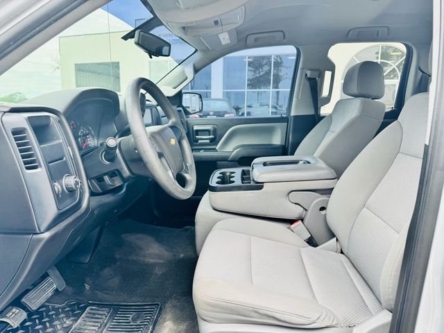 2018 Chevrolet Silverado 1500 2WD Double Cab 143.5" Custom - 23010209 - 9