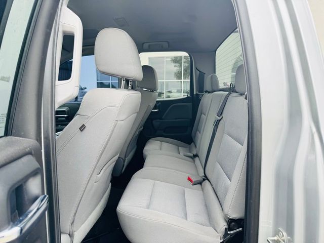 2018 Chevrolet Silverado 1500 2WD Double Cab 143.5" Custom - 23010209 - 16