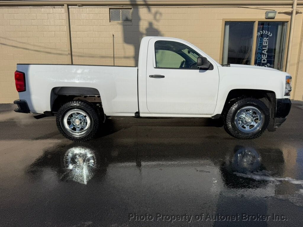 2018 Chevrolet Silverado 1500 2WD Reg Cab 119.0" Work Truck - 22960790 | Video 1