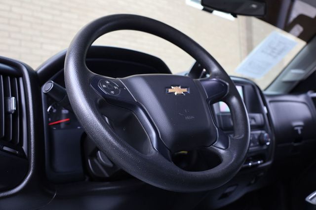 2018 Chevrolet Silverado 1500 2WD Reg Cab 133.0" Work Truck - 22908434 - 24