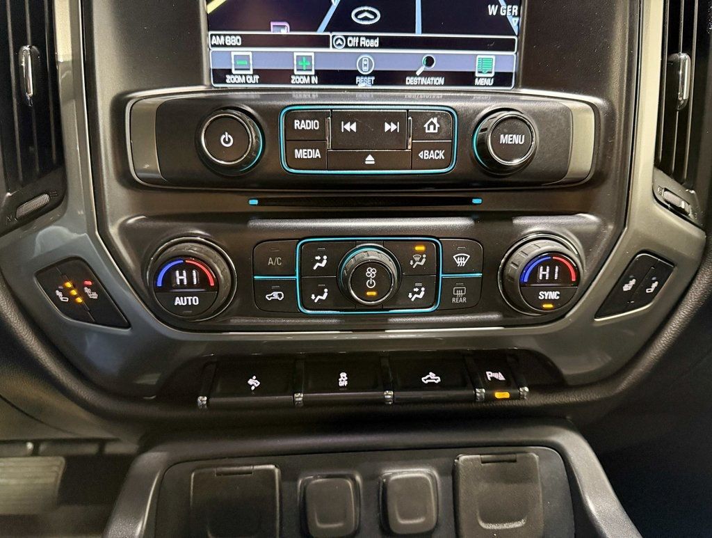 2018 Chevrolet Silverado 1500 4WD Crew Cab 143.5" LT w/1LT - 22959162 - 18