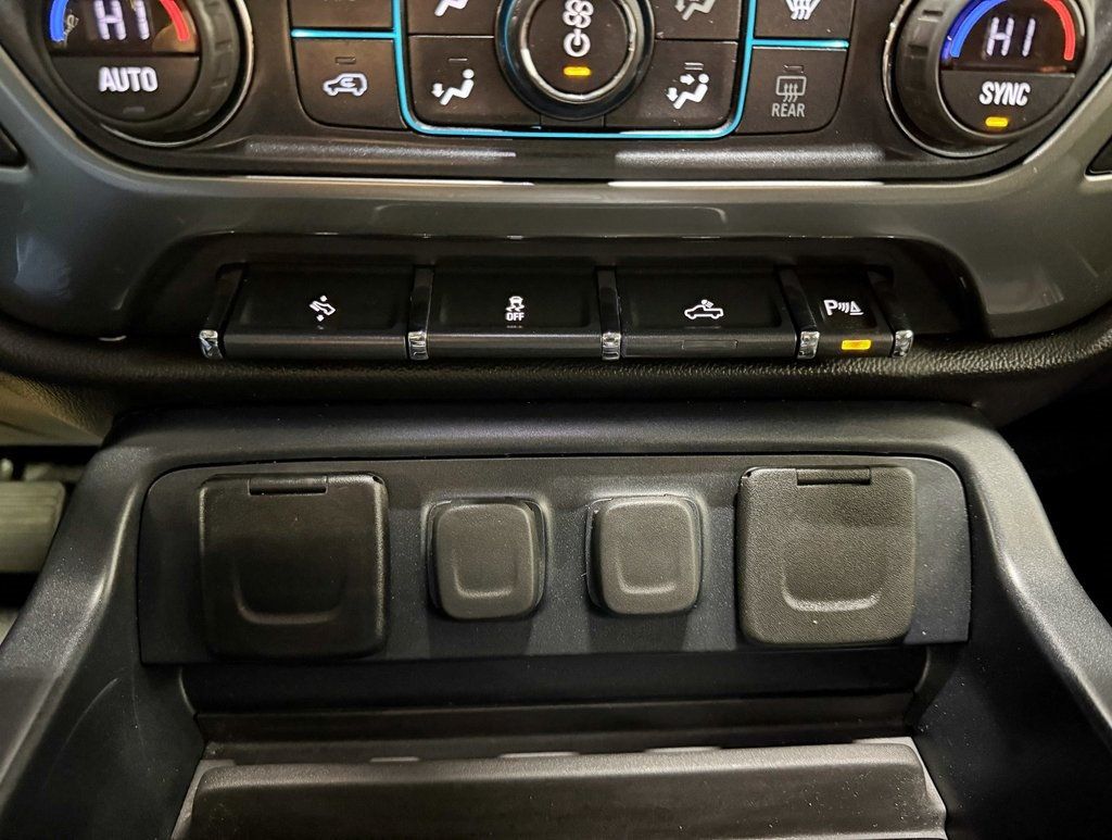 2018 Chevrolet Silverado 1500 4WD Crew Cab 143.5" LT w/1LT - 22959162 - 21