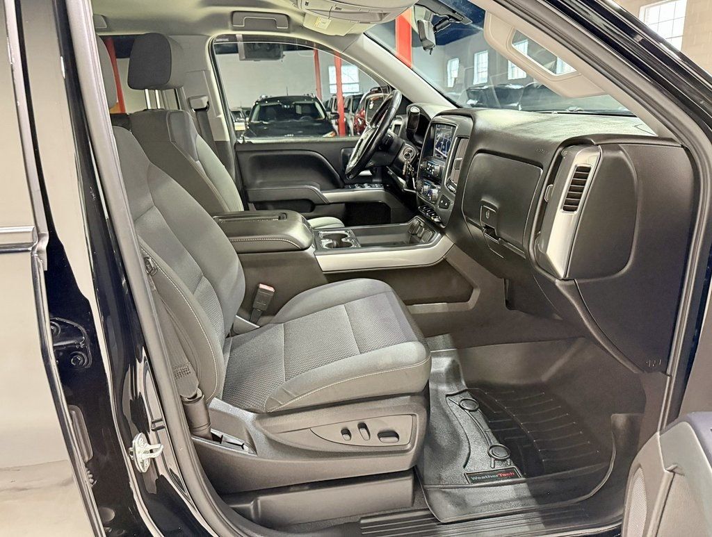 2018 Chevrolet Silverado 1500 4WD Crew Cab 143.5" LT w/1LT - 22959162 - 38