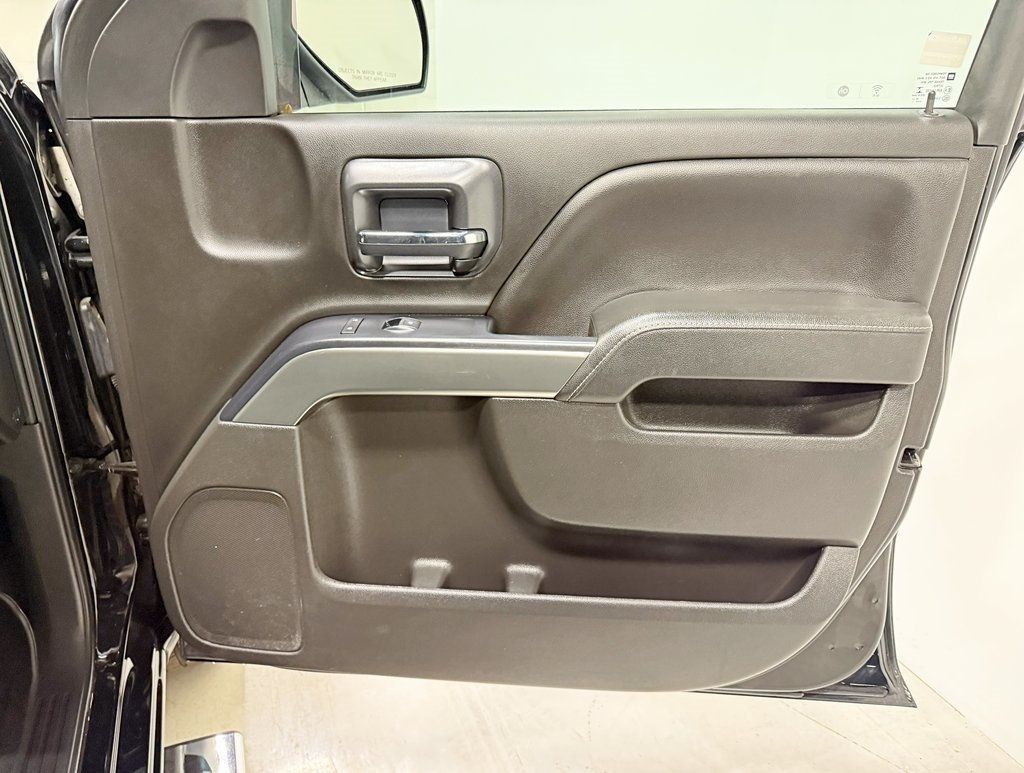 2018 Chevrolet Silverado 1500 4WD Crew Cab 143.5" LT w/1LT - 22959162 - 40