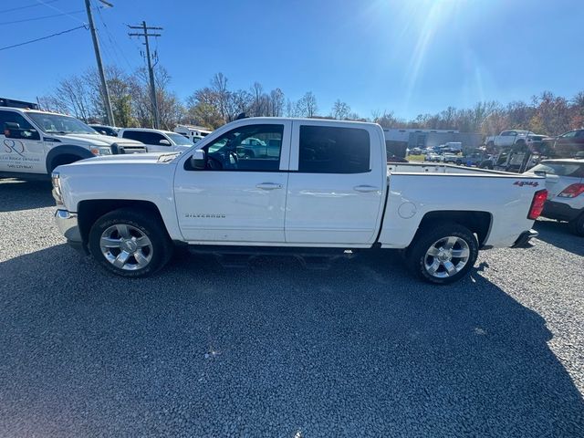 2018 Chevrolet Silverado 1500 4WD Crew Cab 143.5" LT w/1LT - 22663155 - 3