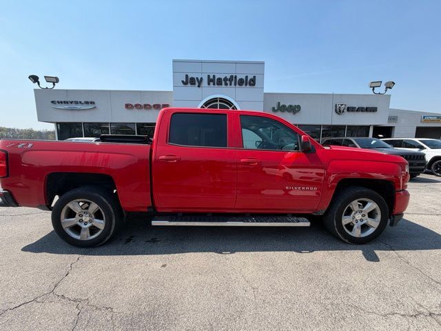 2018 Chevrolet Silverado 1500 4WD Crew Cab 143.5" LT w/1LT - 23009339 - 0