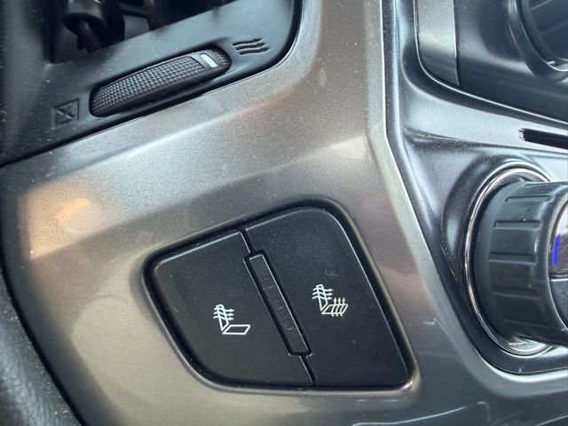 2018 Chevrolet Silverado 1500 4WD Crew Cab 143.5" LT w/1LT - 23009339 - 12