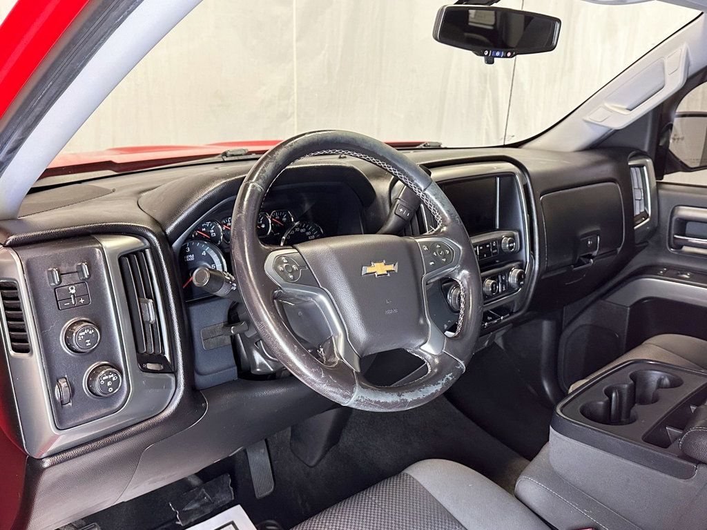 2018 Chevrolet Silverado 1500 4WD Crew Cab 143.5" LT w/1LT - 23088587 - 16