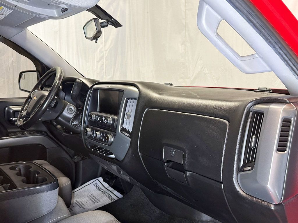 2018 Chevrolet Silverado 1500 4WD Crew Cab 143.5" LT w/1LT - 23088587 - 17
