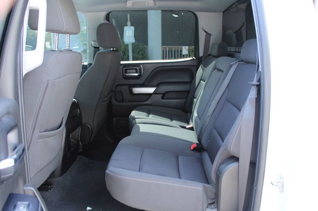 2018 Chevrolet Silverado 1500 4WD Crew Cab 143.5" LT w/1LT - 23054761 - 29