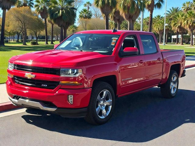 2018 Chevrolet Silverado 1500 4WD Crew Cab 143.5" LT w/1LT - 22951077 - 2