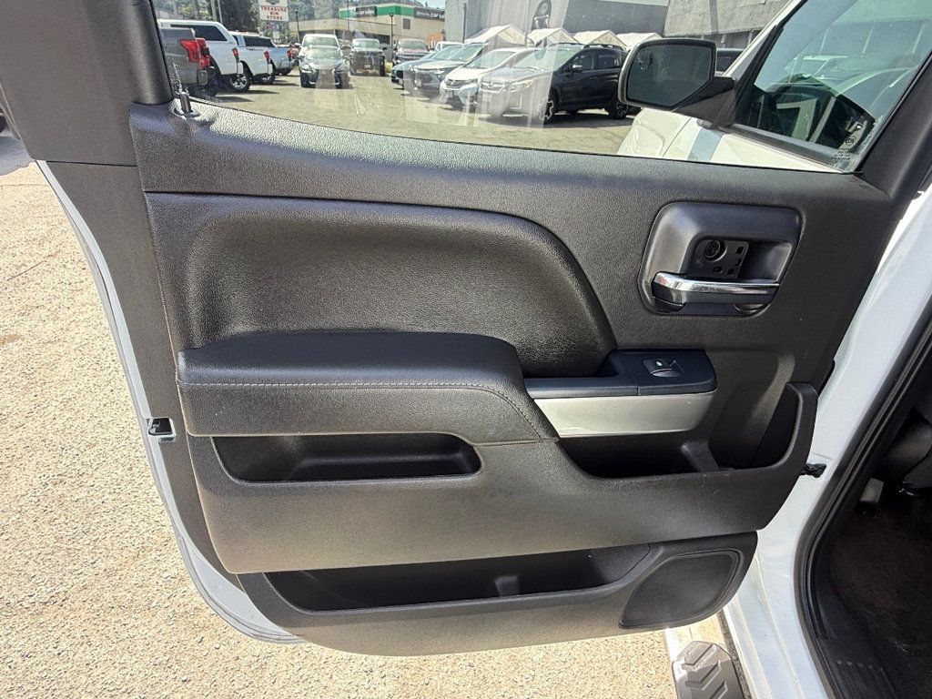 2018 Chevrolet Silverado 1500 4WD Crew Cab 143.5" LT w/1LT - 22999498 - 15