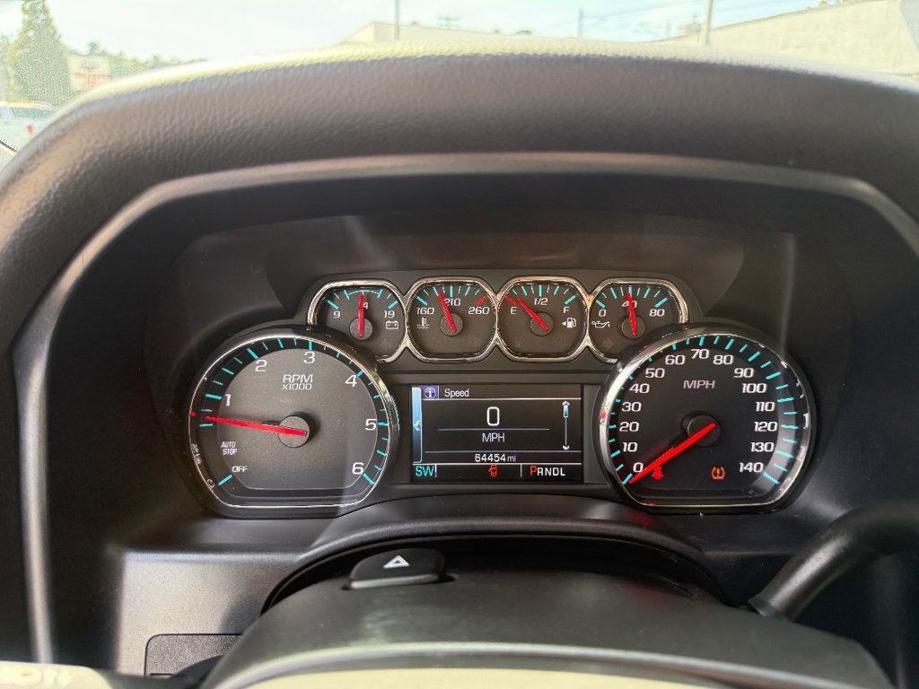 2018 Chevrolet Silverado 1500 4WD Crew Cab 143.5" LT w/1LT - 22999498 - 26