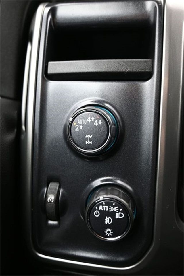 2018 Chevrolet Silverado 1500 4WD Crew Cab 143.5" LT w/1LT - 22958639 - 24