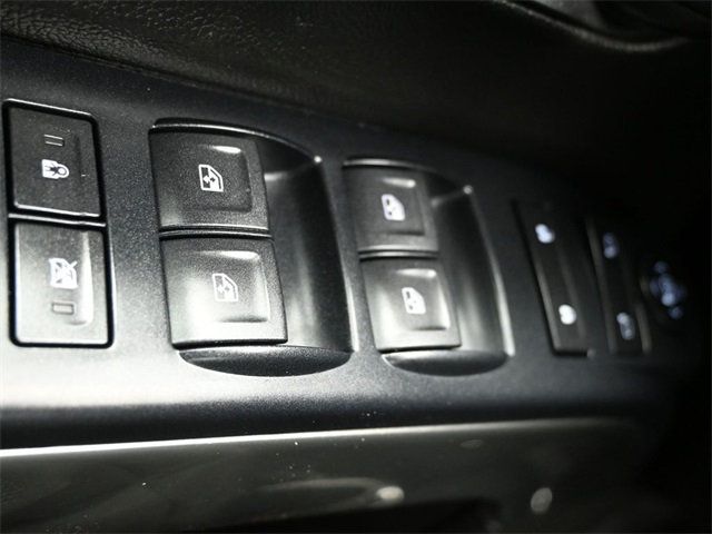 2018 Chevrolet Silverado 1500 4WD Crew Cab 143.5" LT w/1LT - 22958639 - 25