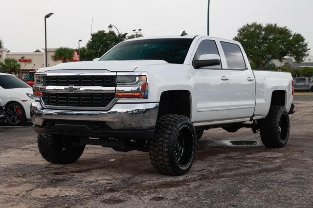 2018 Chevrolet Silverado 1500 4WD Crew Cab 143.5" LT w/1LT - 22924746 - 2