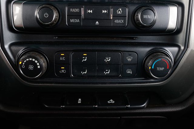 2018 Chevrolet Silverado 1500 4WD Crew Cab 143.5" LT w/1LT - 22924746 - 30