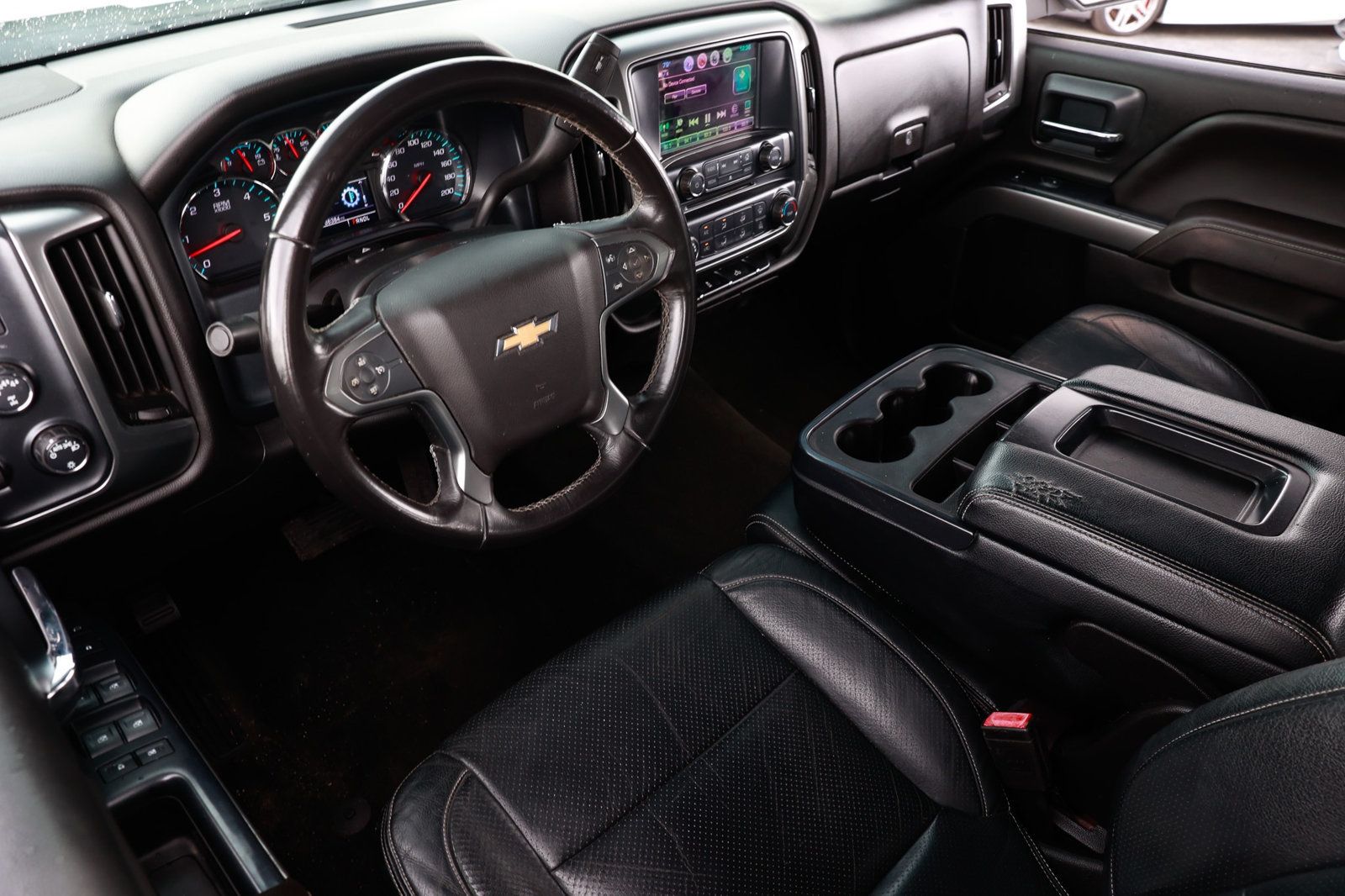 2018 Chevrolet Silverado 1500 photo 4