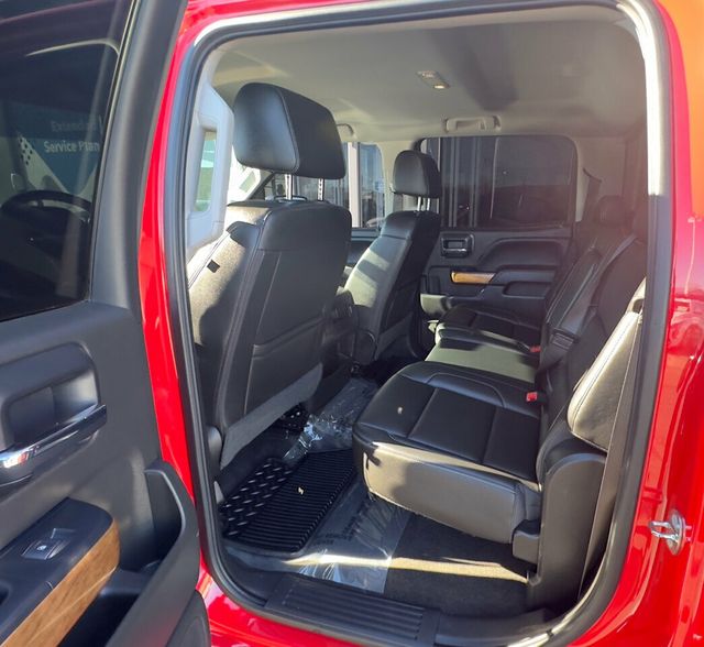 2018 Chevrolet Silverado 1500 4WD Crew Cab 143.5" LTZ w/1LZ - 22184766 - 18