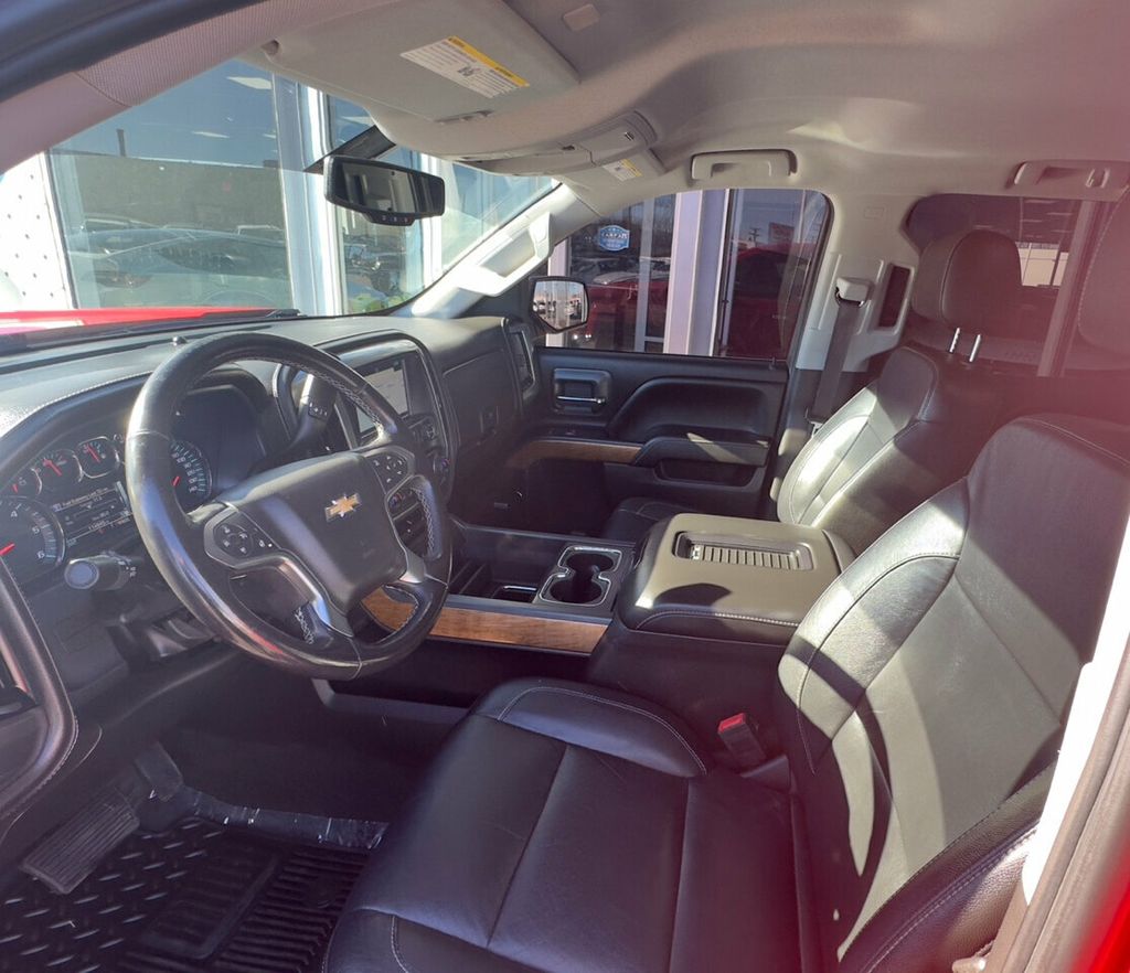 2018 Chevrolet Silverado 1500 4WD Crew Cab 143.5" LTZ w/1LZ - 22184766 - 44