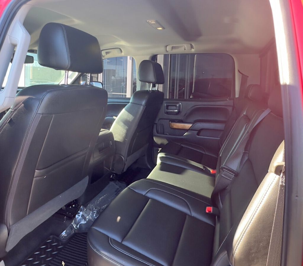 2018 Chevrolet Silverado 1500 4WD Crew Cab 143.5" LTZ w/1LZ - 22184766 - 46