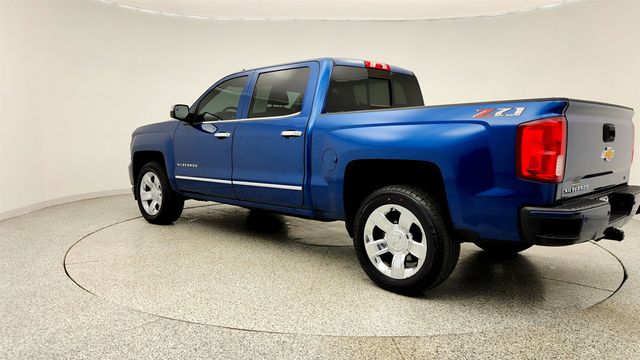 2018 Chevrolet Silverado 1500 4WD Crew Cab 143.5'' LTZ w/2LZ, 20'' Wheels & Plus Package - 23018392 - 6