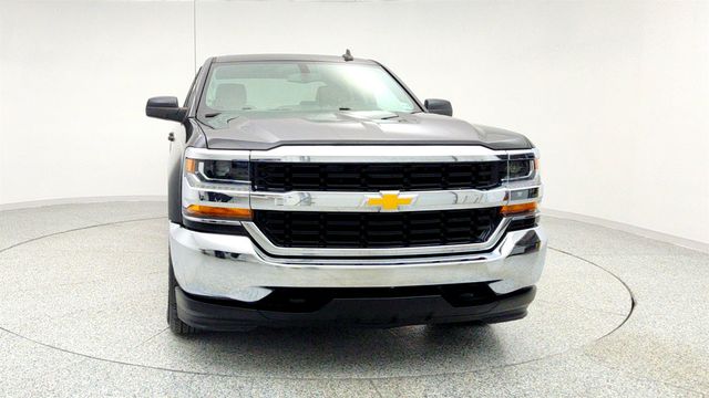 2018 Chevrolet Silverado 1500 4WD Double Cab 143.5'' 1LT with 5.3L Ecotec3 V8 - 22960138 - 1