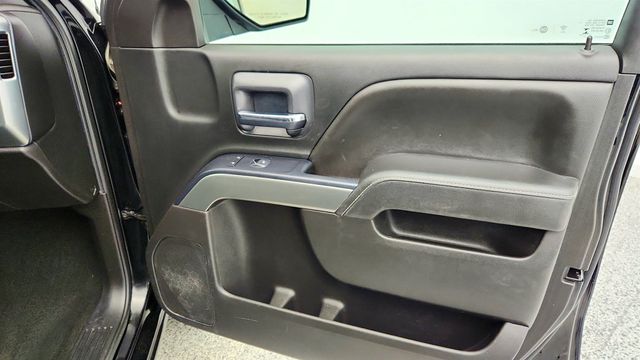 2018 Chevrolet Silverado 1500 4WD Double Cab 143.5'' 1LT with 5.3L Ecotec3 V8 - 22960138 - 24