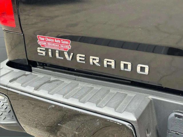 2018 Chevrolet Silverado 1500 4WD Double Cab 143.5" Custom - 22916437 - 12