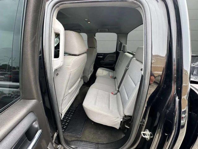 2018 Chevrolet Silverado 1500 4WD Double Cab 143.5" Custom - 22916437 - 15