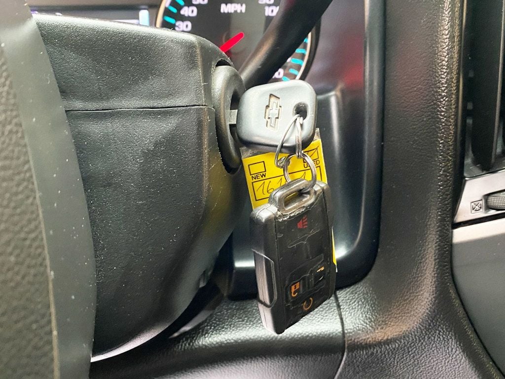 2018 Chevrolet Silverado 1500 4WD Double Cab 143.5" LT w/1LT - 22994957 - 27