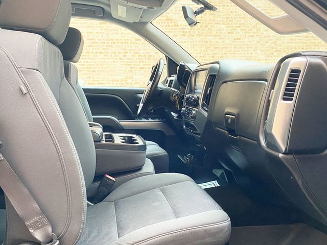 2018 Chevrolet Silverado 1500 4WD Double Cab 143.5" LT w/1LT - 22994957 - 37