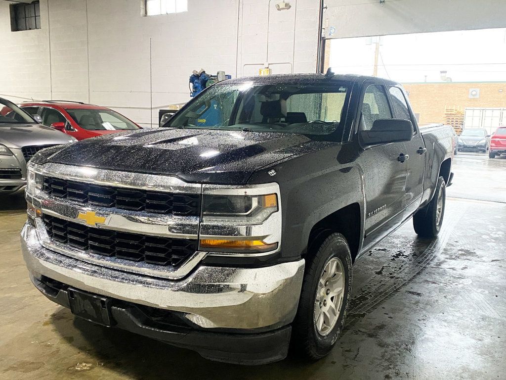 2018 Chevrolet Silverado 1500 4WD Double Cab 143.5" LT w/1LT - 22994957 - 4