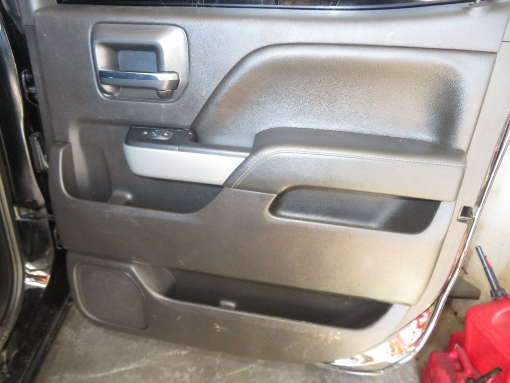 2018 Chevrolet Silverado 1500 4X4 CREWCAB 2OWNER AZ 4X4 SILVERADO LT LOW MILES EXTRA CLEAN  - 22987726 - 27