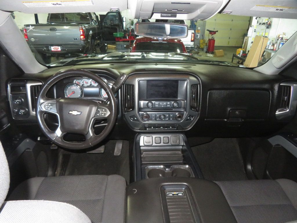 2018 Chevrolet Silverado 1500 4X4 CREWCAB 2OWNER AZ 4X4 SILVERADO LT LOW MILES EXTRA CLEAN  - 22987726 - 40