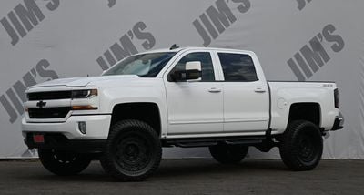 2018 Chevrolet Silverado 1500 - 3GCUKREC5JG527726