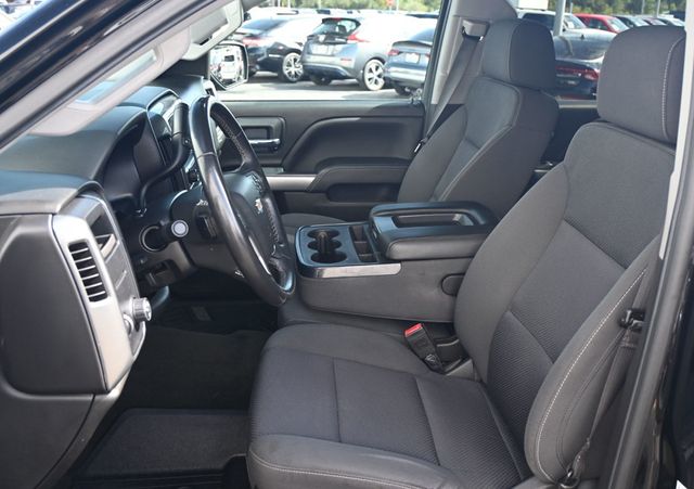 2018 Chevrolet Silverado 1500 Crew Cab LT - 22920897 - 13