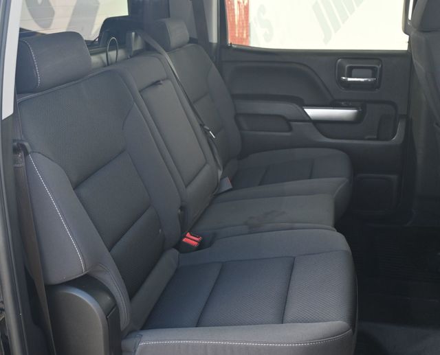 2018 Chevrolet Silverado 1500 Crew Cab LT - 22920897 - 16