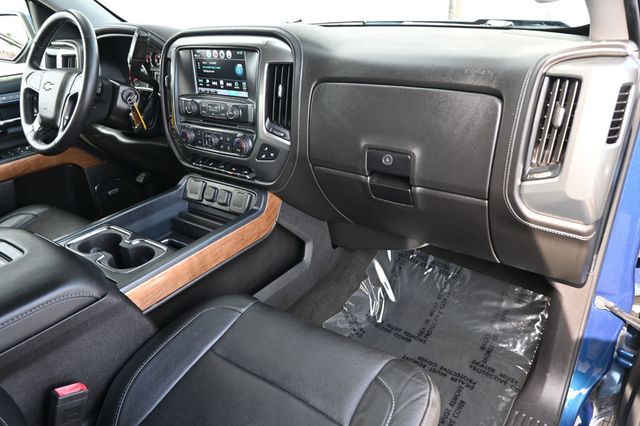 2018 Chevrolet Silverado 1500 Crew Cab LTZ - 23014493 - 8