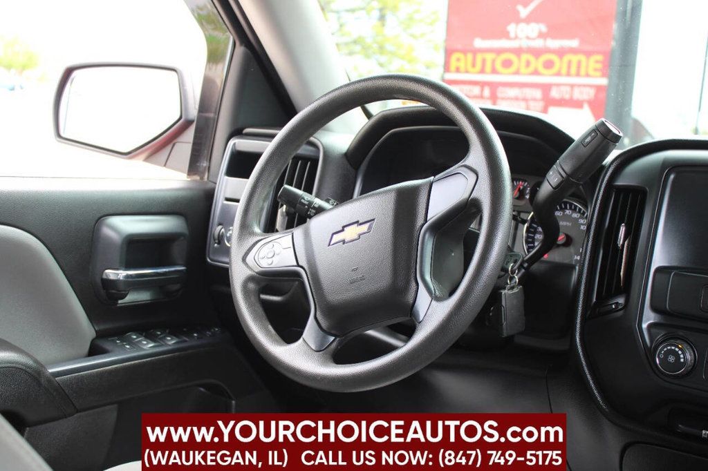 2018 Chevrolet Silverado 1500 Custom 4x4 4dr Crew Cab 5.8 ft. SB - 22860559 - 17