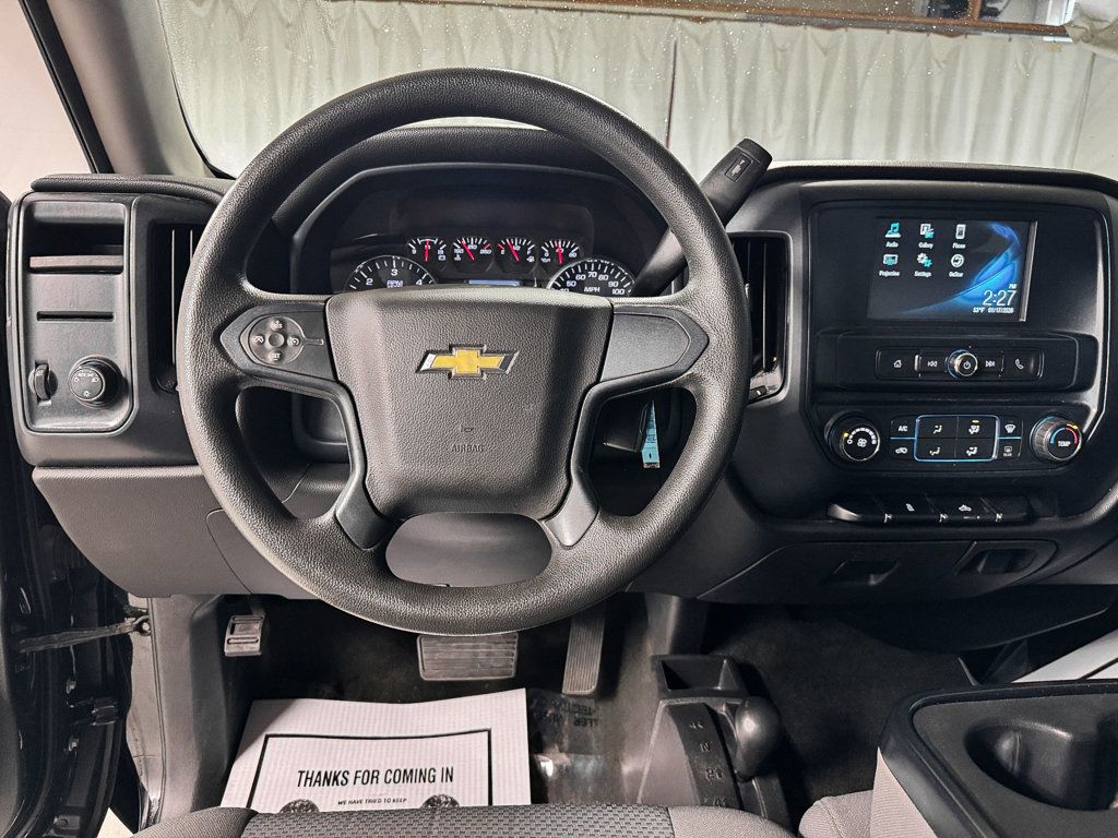 2018 Chevrolet Silverado 1500 DOUBLE CAB CUSTOM 4X4 - 22973628 - 9