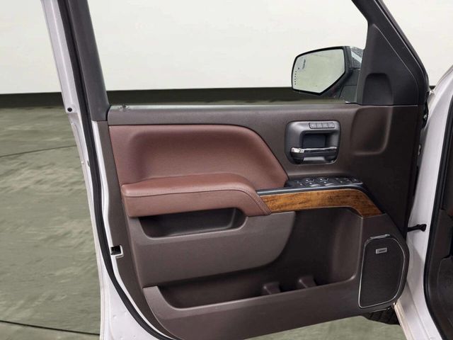 2018 Chevrolet Silverado 1500 High Country 4x4 4dr Crew Cab 5.8 ft. SB - 23014697 - 10