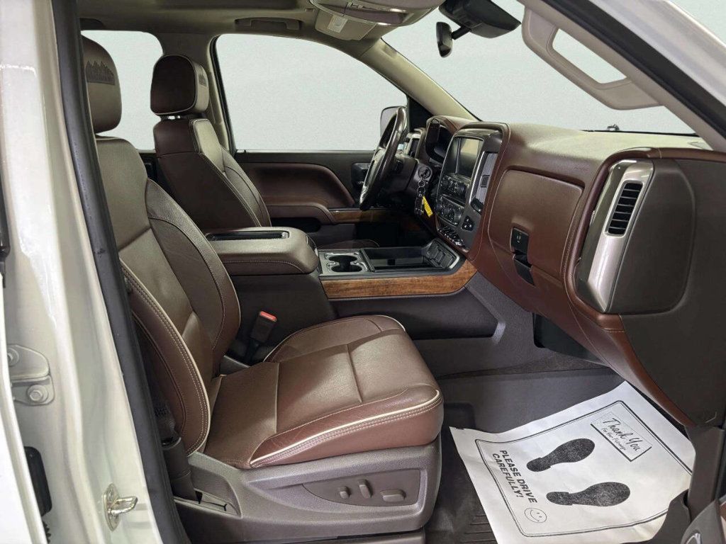 2018 Chevrolet Silverado 1500 High Country 4x4 4dr Crew Cab 5.8 ft. SB - 23014697 - 19